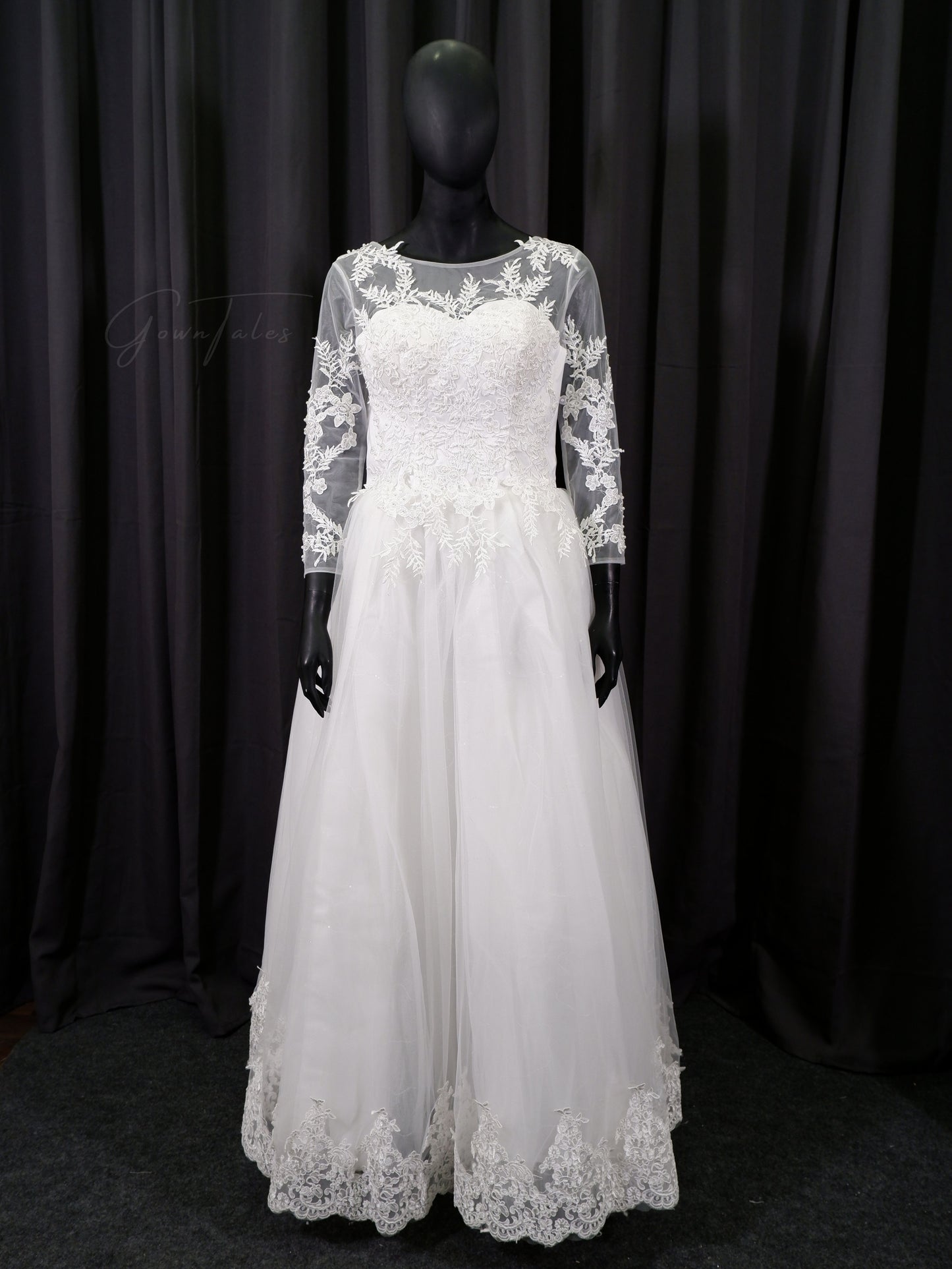 3/4th-sleeve Bridal Ball Gown GN005