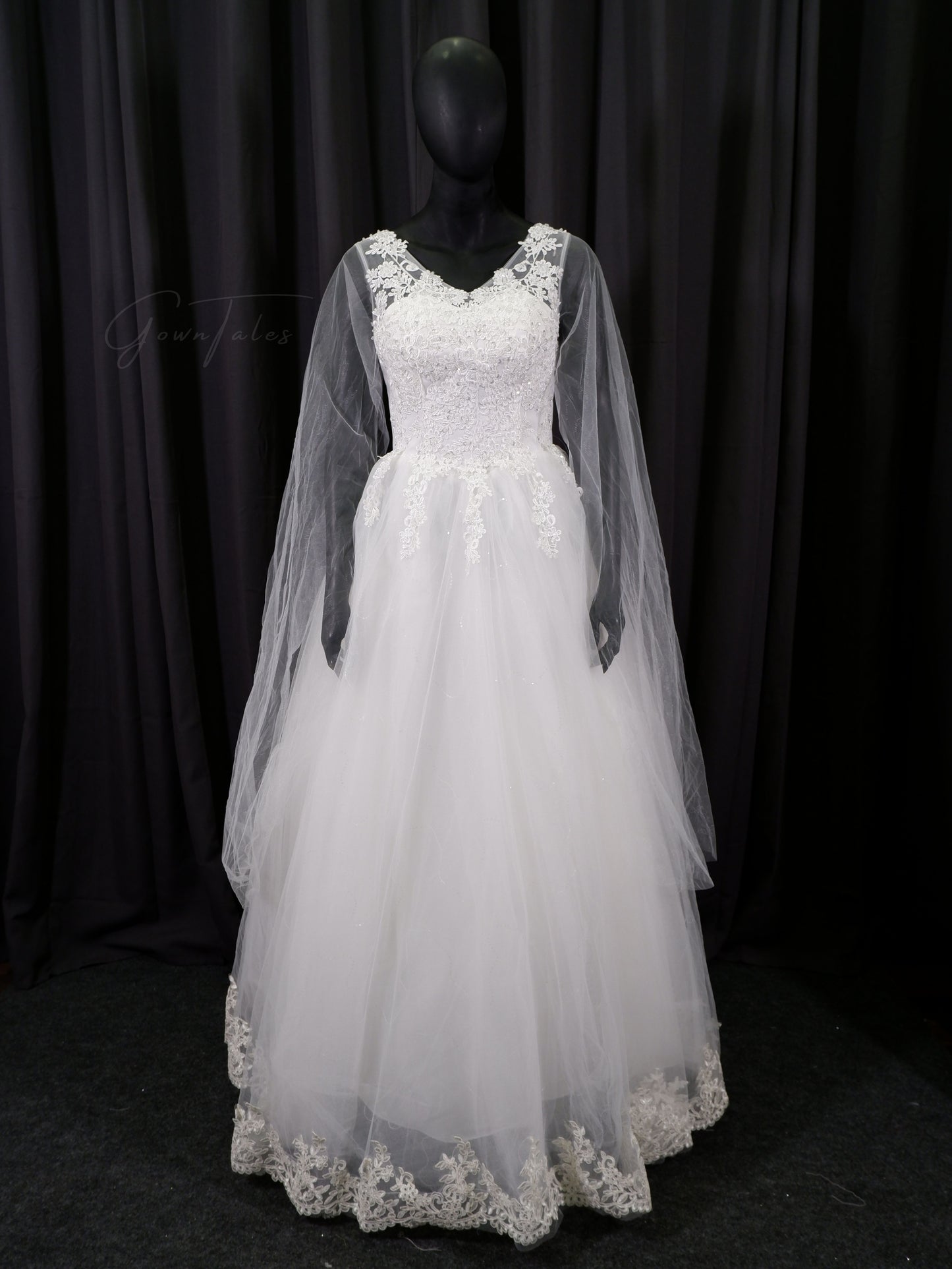 Cape-sleeve Bridal Ball Gown GN003